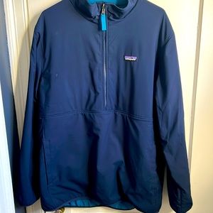 Men’s Patagonia reversible fleece / shelled jacket
